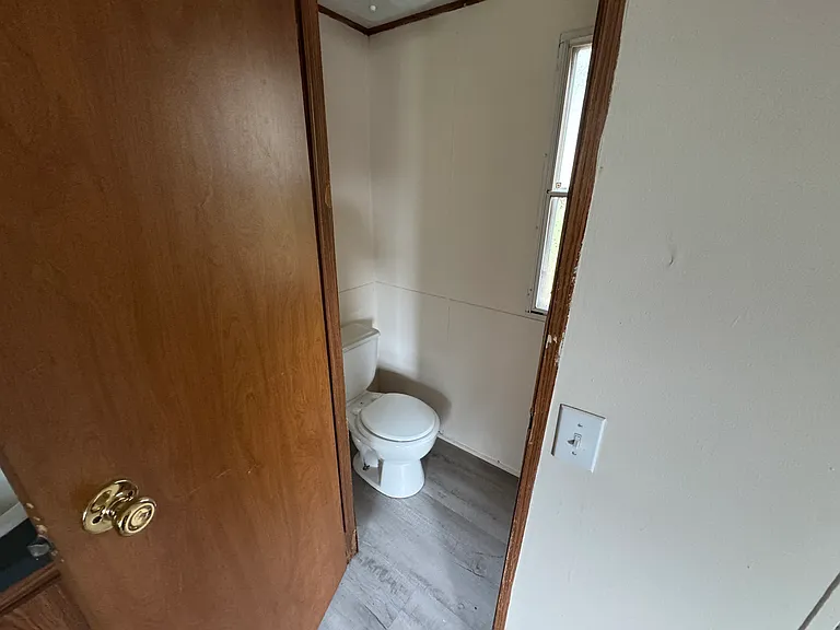 103 Shelby Dr — Photo 6