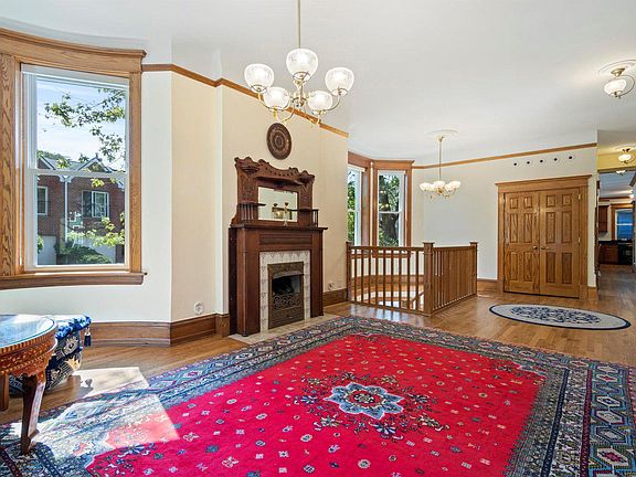 5th image of 5344 S Greenwood Ave #1
