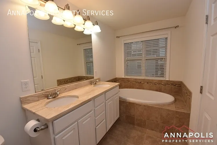 102 Carraway Ln — Photo 10