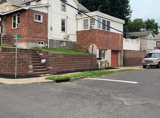 63 Prospect Ave, Dumont, NJ 07628