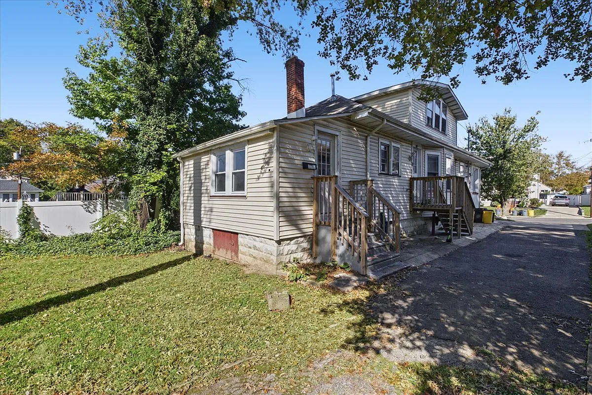 504 Cedarcroft Ave (PBP) - C — Photo 2