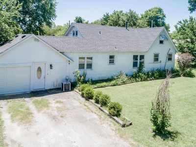 9104 E Archer St, Tulsa, OK, 74115
