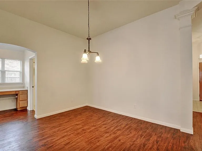 2624 Century Park Blvd — Photo 19