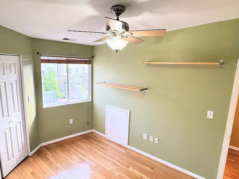 69 Florida Ave NW #1 — Photo 10