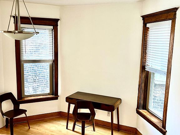 4th image of 1431 W Chicago Ave Floor 2