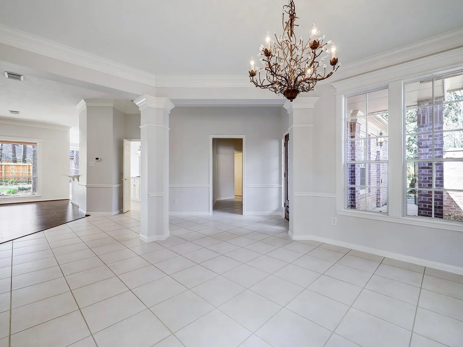 3 bed, 2.5 bath, 2658 sqft, $3,450 — Photo 4