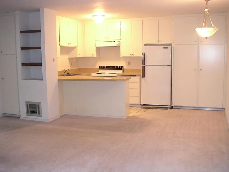 6386 Rancho Mission Rd #301 — Photo 3