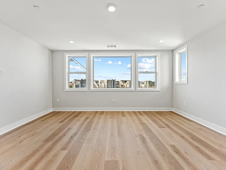 209 Stage — Photo 17