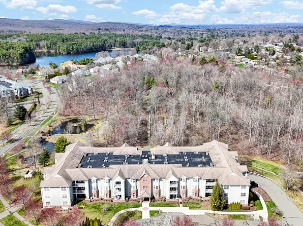 60 Cassandra Boulevard APT 112, West Hartford, CT 06107