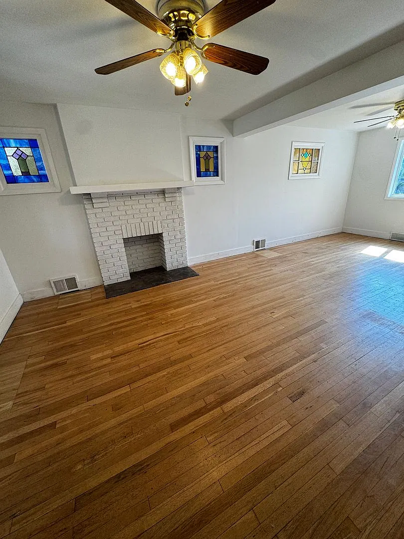South Oakland 4bed/2bath — Photo 2