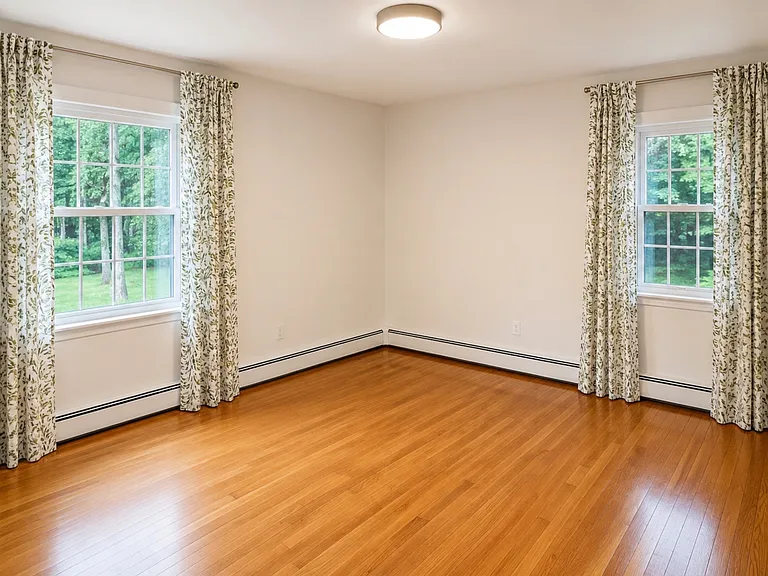 6 Holly Ln — Photo 4