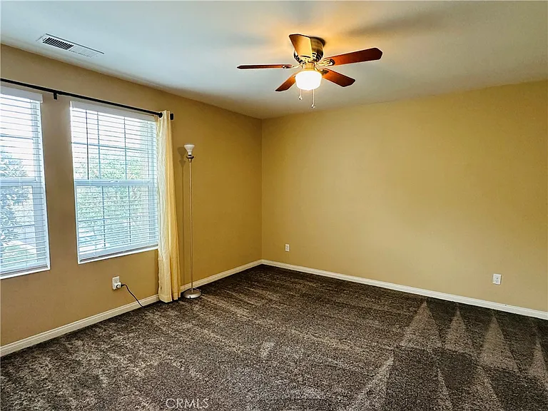 7055 Village Dr — Photo 7