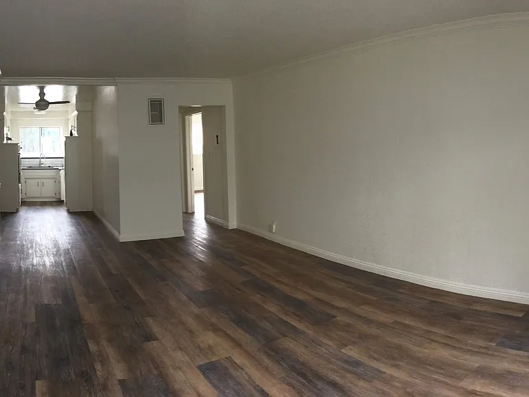 942 N Gardner St #203 — Photo 1