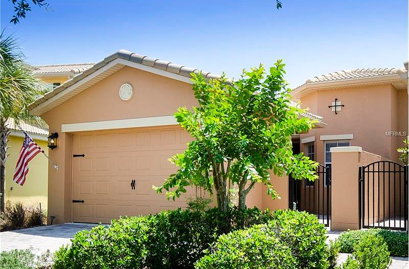 1st image of 2394 Palm Tree Dr