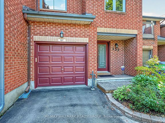 3rd image of 137 Dunbarton Ct