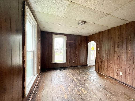4th image of 1516 S 10th St