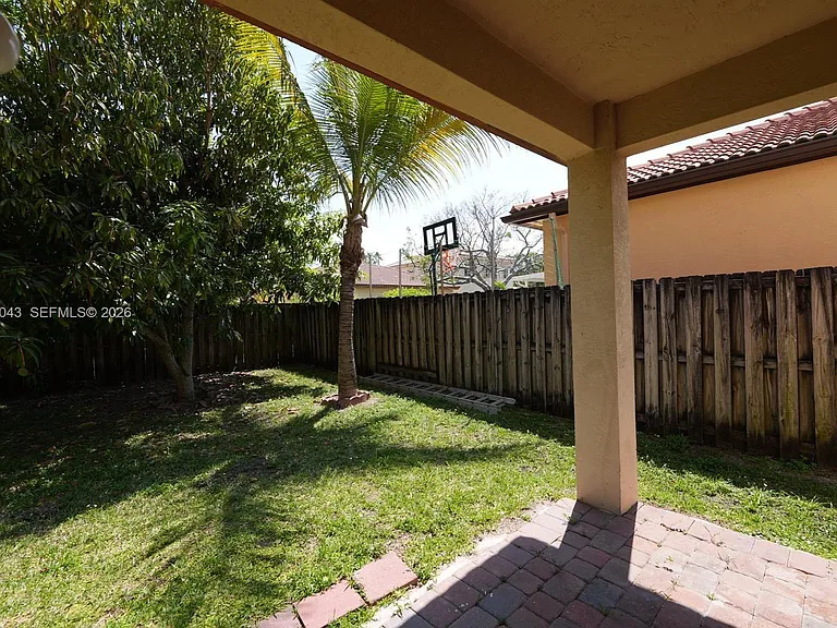 8836 SW 221st Ter — Photo 4