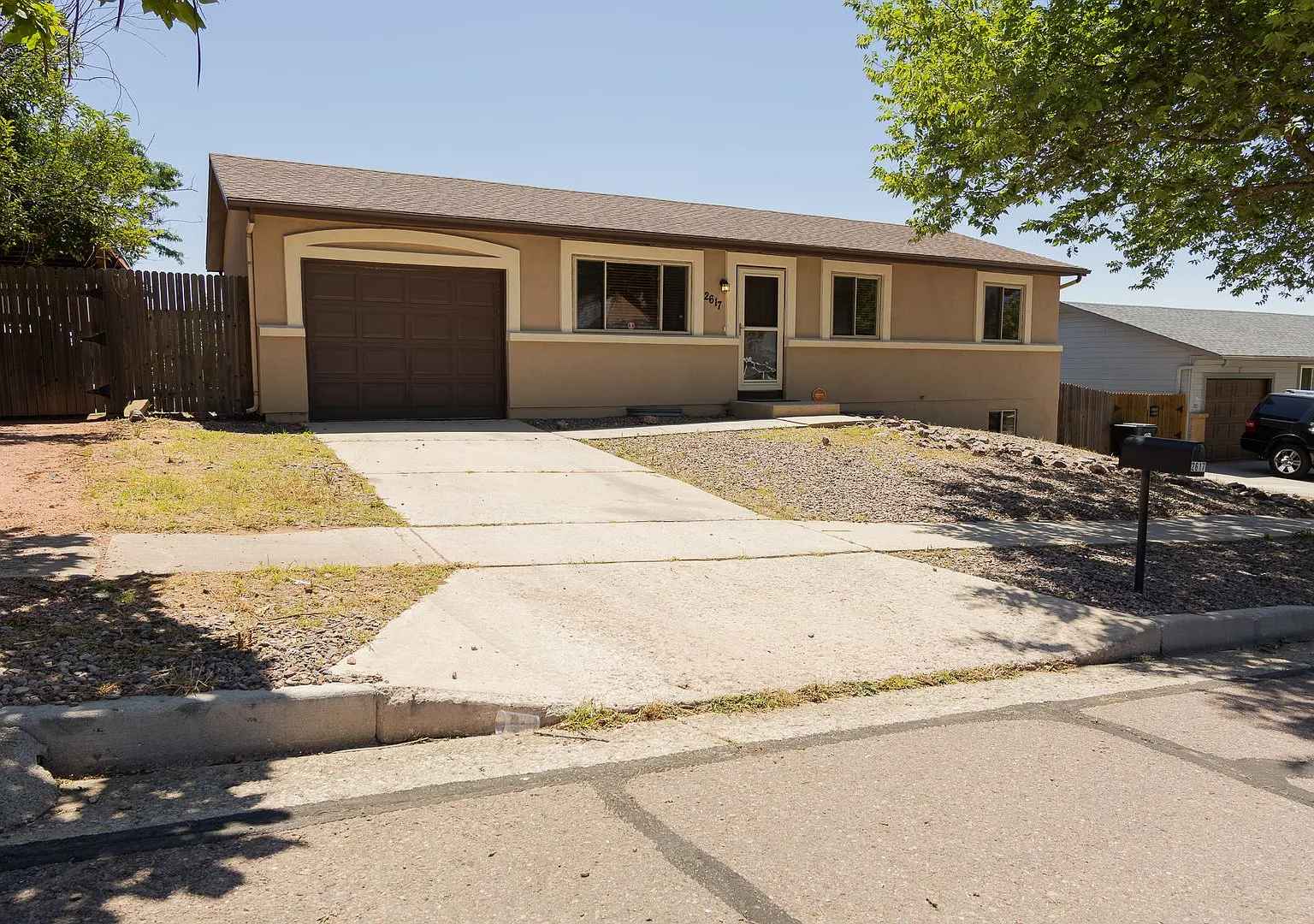 5 Bedroom Rancher in Vista Grande Terrace — Photo 1