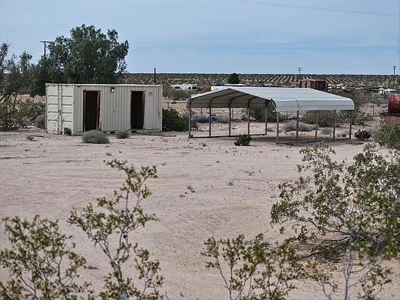 3rd image of 429 Cady Rd