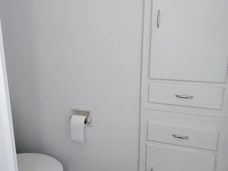 402 Vine St #1/2 — Photo 7