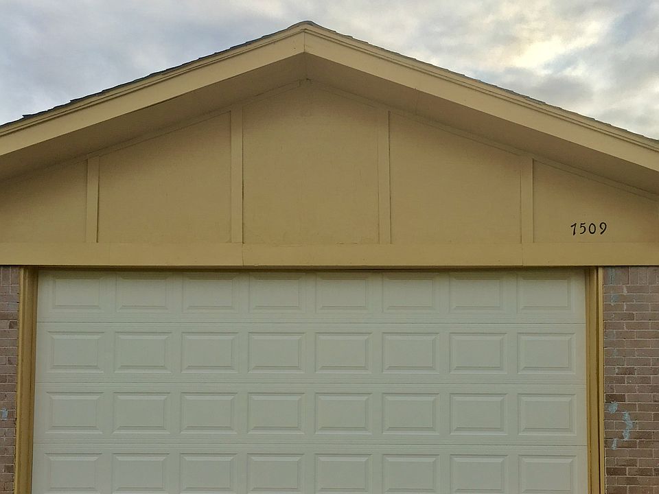 1st image of 7509 Knight Lake Dr