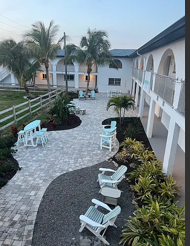 The Wave Beachfront Apartments Photo 1 The Wave Beachfront Apartments Photo 1