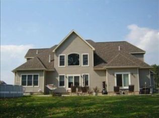 9 Spring Farm Ln, Schenectady, NY 12303