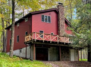 1017 Tuscarora Trl, Gouldsboro, PA 18424