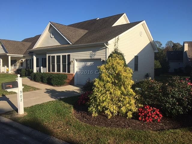 2nd image of 902 Winding Way