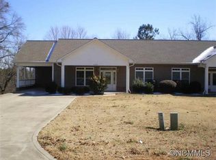 142 Fox Run Rd, Forest City, NC 28043