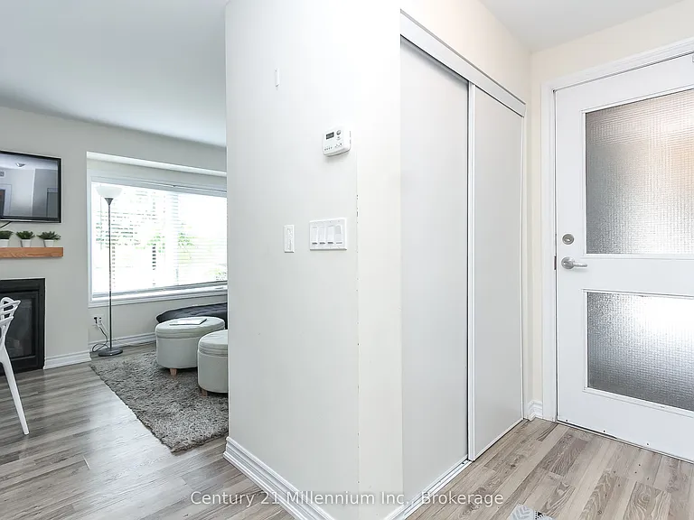 7 Anchorage Cres #108 — Photo 5