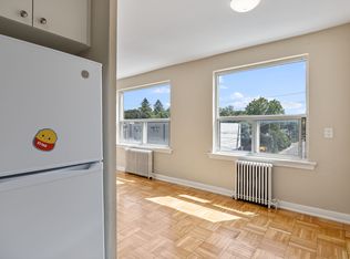 2890 Saint Clair Ave E #304031, Toronto, ON M4B1N6