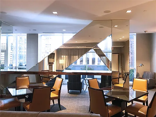 Rented by R New York | media 20