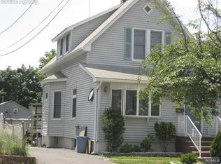 228 Fern Ave, Lyndhurst, NJ 07071