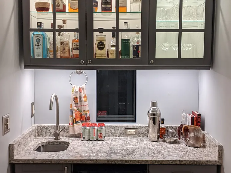 2909 Park Ave — Photo 9