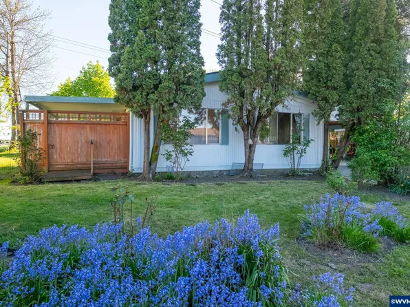 3800 S Mountain View Dr SE Unit 143, Albany, OR 97322