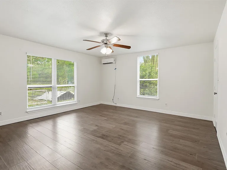 26462 Spanish Oaks Dr — Photo 14