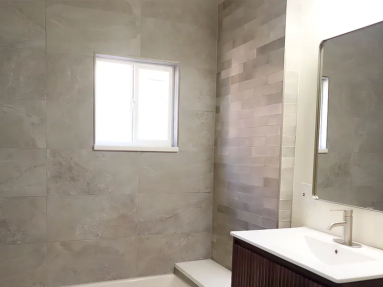 4312 Benton St — Photo 5