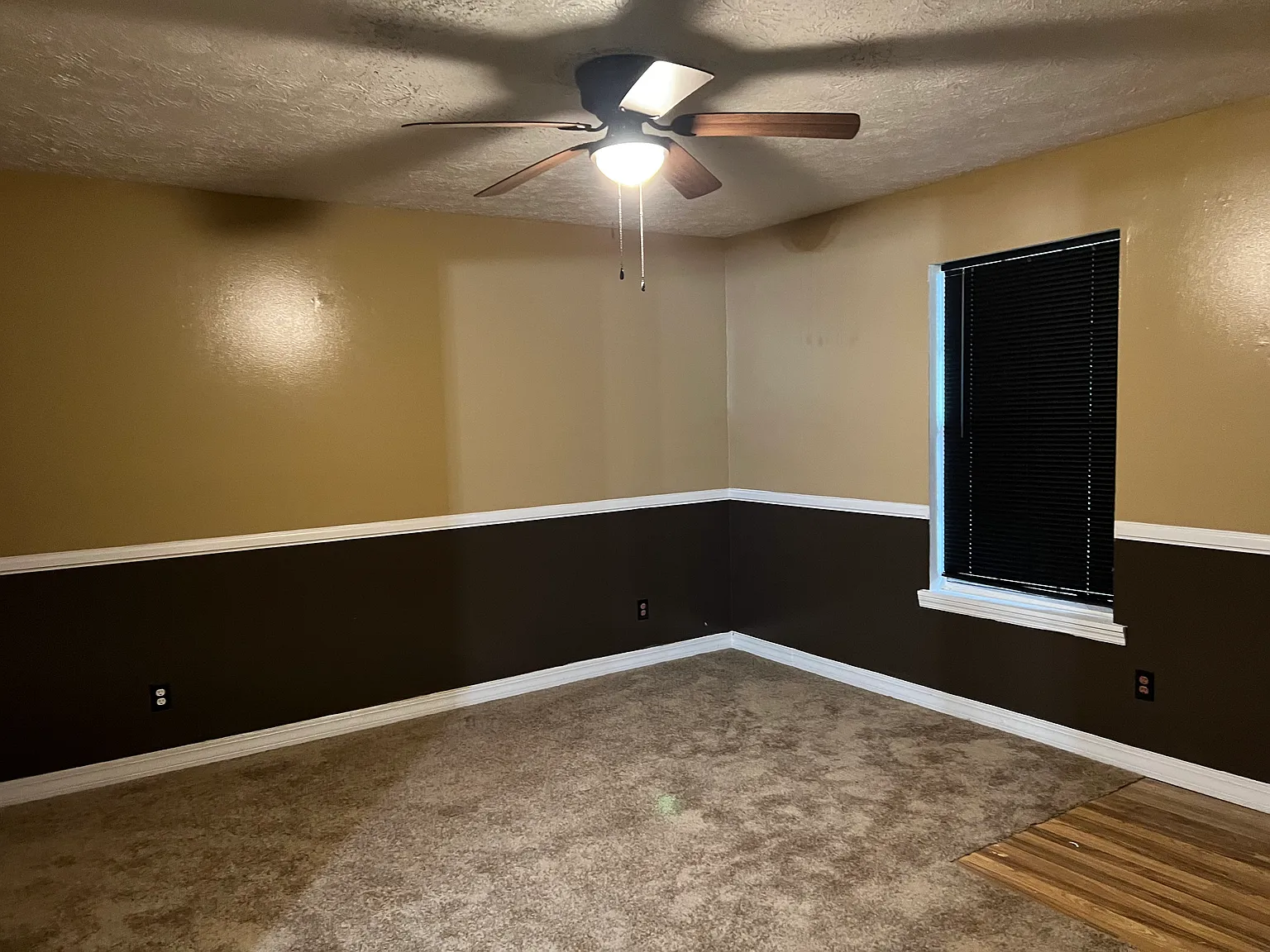 2 bed, 900 sqft, $1,050 — Photo 3