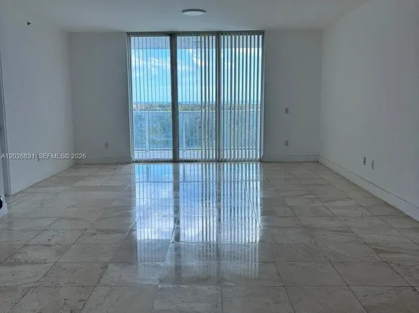 15051 Royal Oaks Ln, North Miami, FL