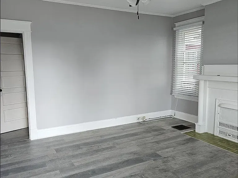 2310 Buxton Ave #1 — Photo 12