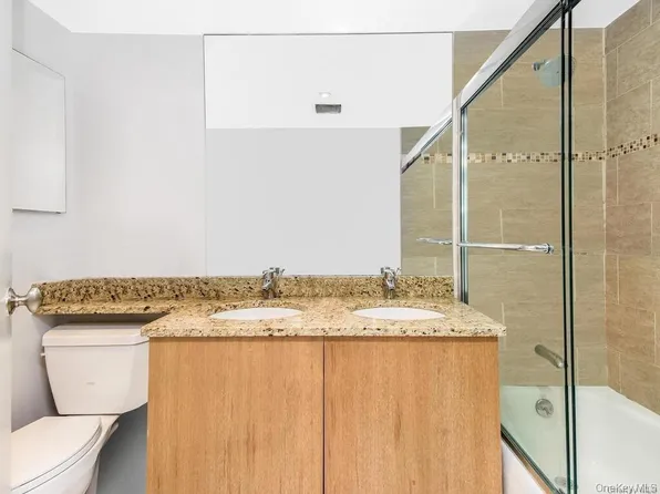 2287 Johnson Avenue image 6 of 15