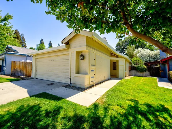 7144 Heather Tree Dr, Sacramento, CA 95842