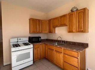 99 Van Nostrand Ave #2D, Jersey City, NJ 07305