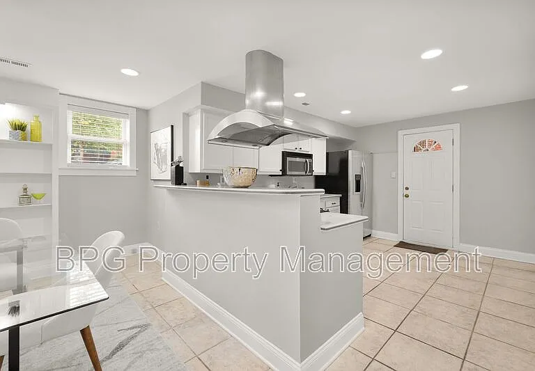 1819 1st St NW #A — Photo 18