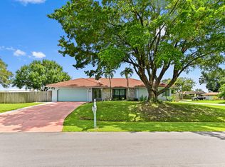 1086 SW Goodman Ave, Port Saint Lucie, FL 34953