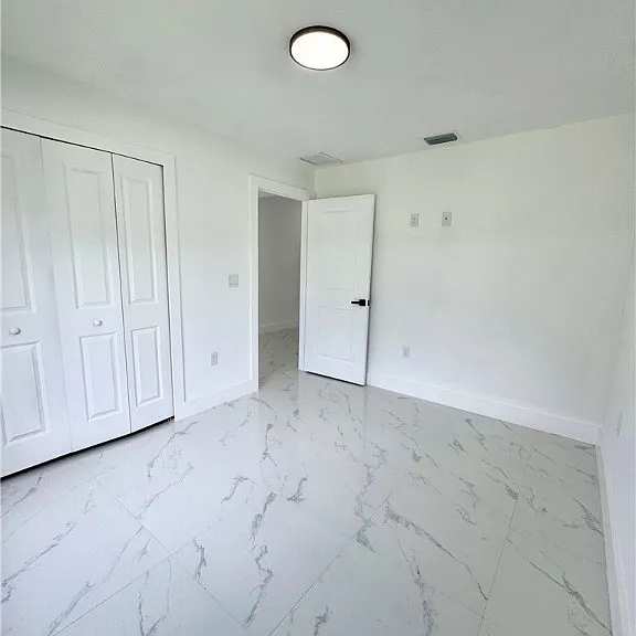 670 Chemstrand St E — Photo 8