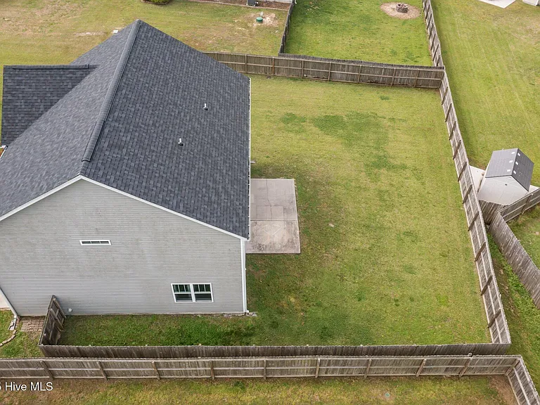 112 Moss Creek Dr — Photo 48