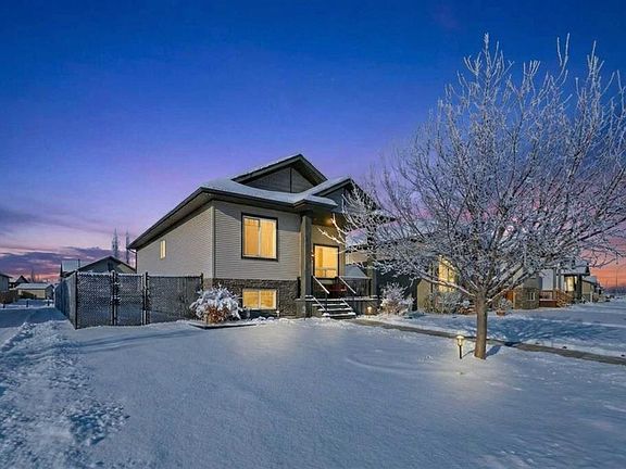 2nd image of 22 SE Mackenzie Ranch Way