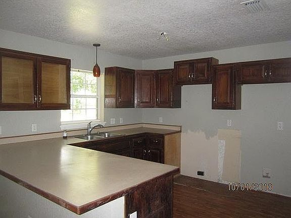5th image of 5911 SE 127th Pl